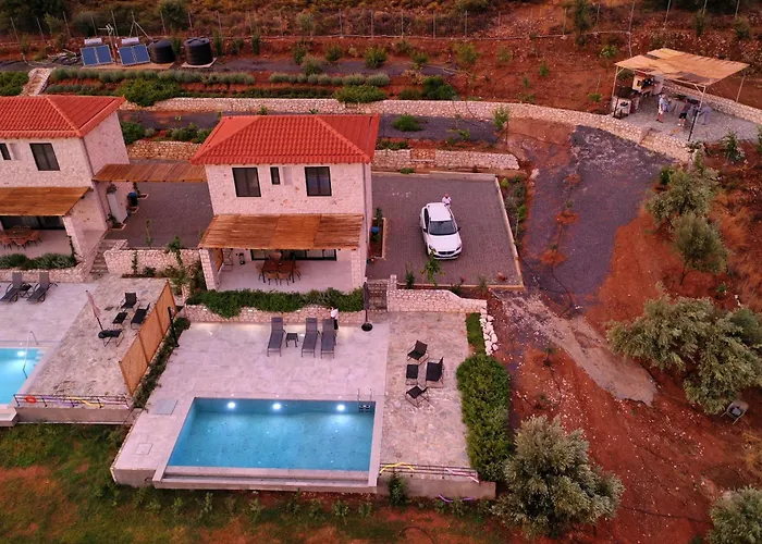 Gregory\'S Farm